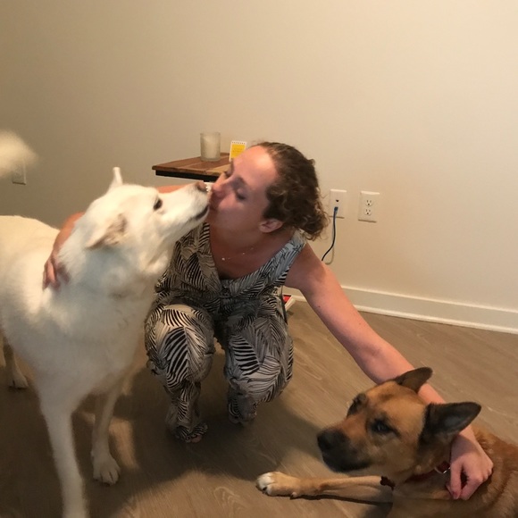 Meet your Posher, Katie - Picture 1 of 1